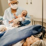 «Para cambiar el mundo primero hay que cambiar la forma de nacer»